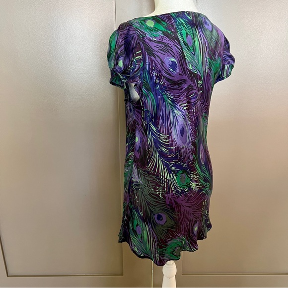 100% Silk Banana Republic Size Medium Peacock Tunic Top in Greens & Purples. - Picture 2 of 7